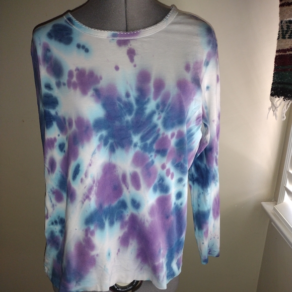 Tie Dye Long Sleeved Shirt, Blue Tie Dye Shirt, Blue Purple Tie Dye Blouse - Picture 16 of 16